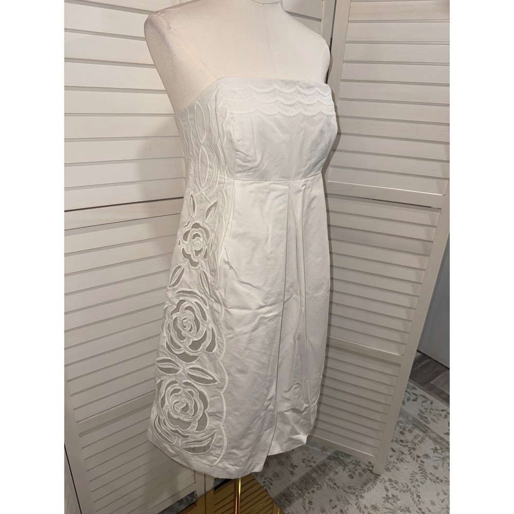 Lilly Pulitzer Dress Womens 10 White Strapless Scalloped Floral Eyelet Cutout - Picture 4 of 11